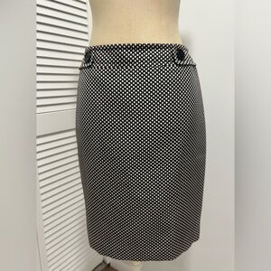 Ann Taylor Black and White Patterned Pencil Skirt